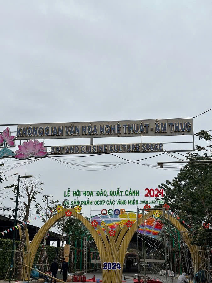 BÁN NHÀ ngõ 569 ĐƯỜNG LẠC LONG QUÂN, TÂY HỒ, DIỆN TÍCH 60M, MẶT TIỀN 6M. GẦN LOTTE TÂY HỒ.
