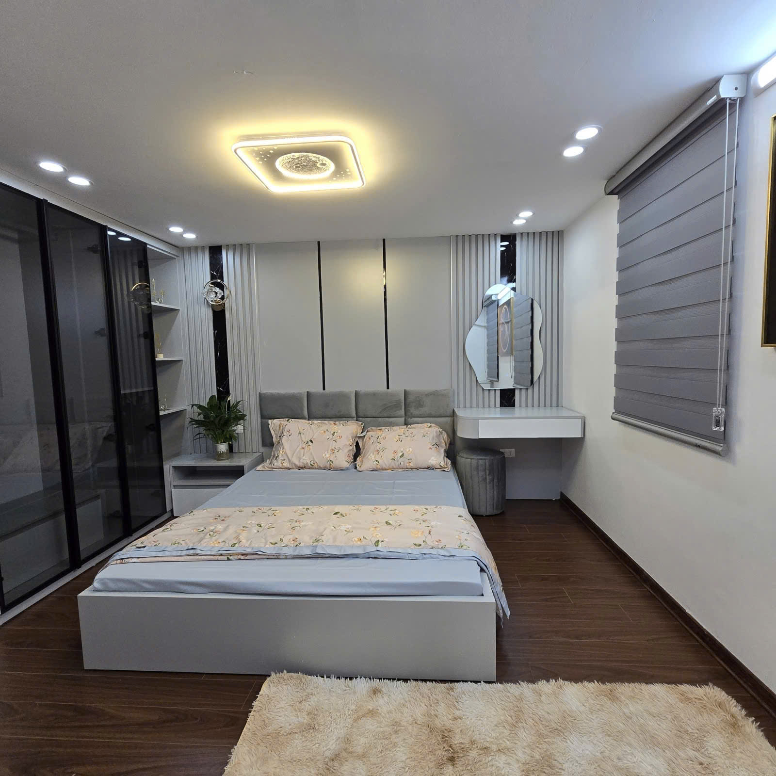 BÁN NHÀ HỒNG HÀ – HOÀN KIẾM – 7 TẦNG THANG MÁY – CÁCH PHỐ 20M – 45M2 – CHỈ 12.6 TỶ lh 0975124520