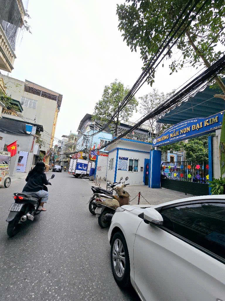 56m Trịnh Đình Cửu 6 tầng mặt phố, sát hồ Phong thủy tụ khí, vận trình hưng vượng