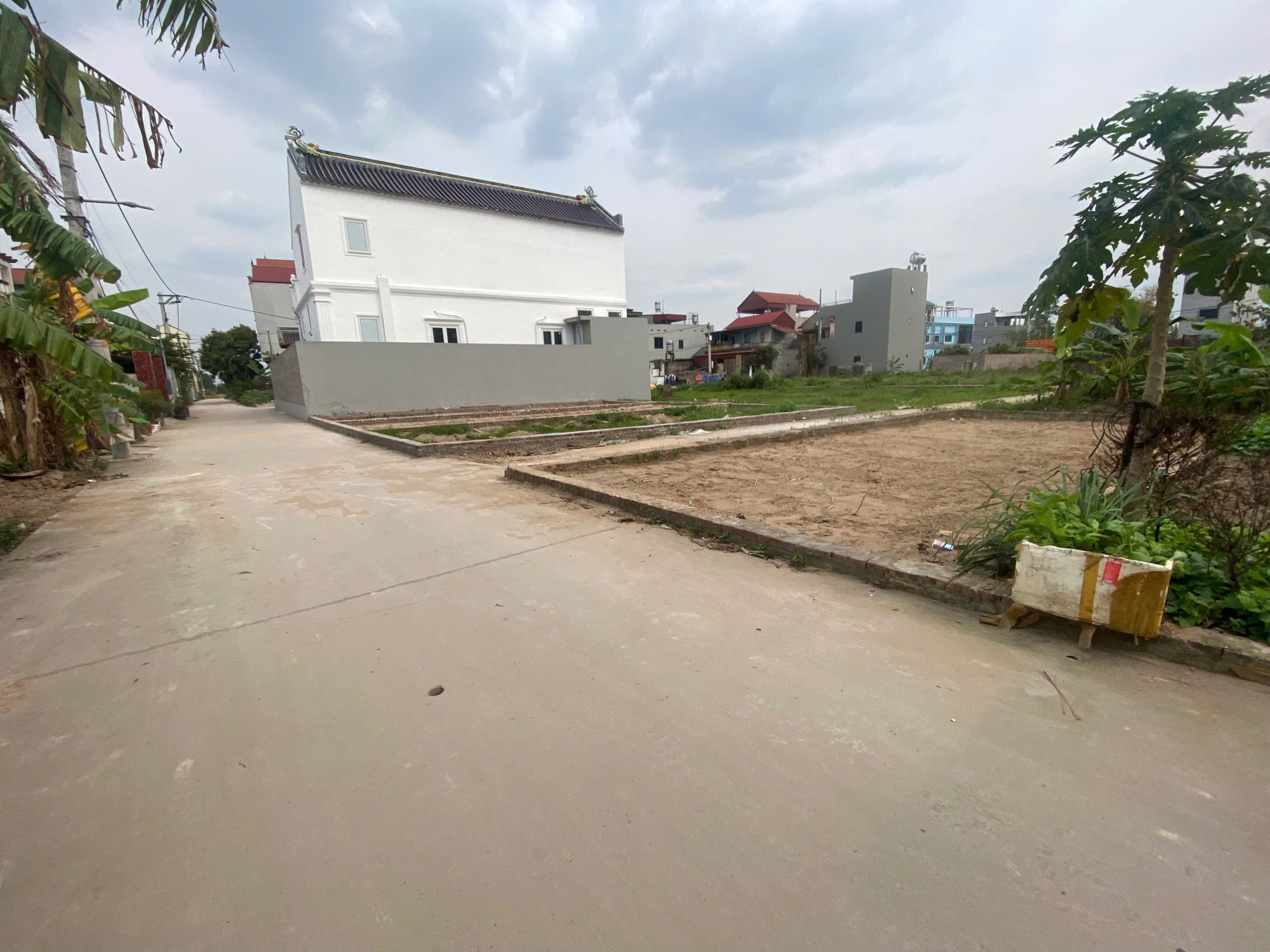 TRỤC CHÍNH TỔ 10 TT QUANG MINH,65M KINH DOANH ĐỈNH,ĐƯỜNG Ô BÀN CỜ,Ô TÔ TRÁNH