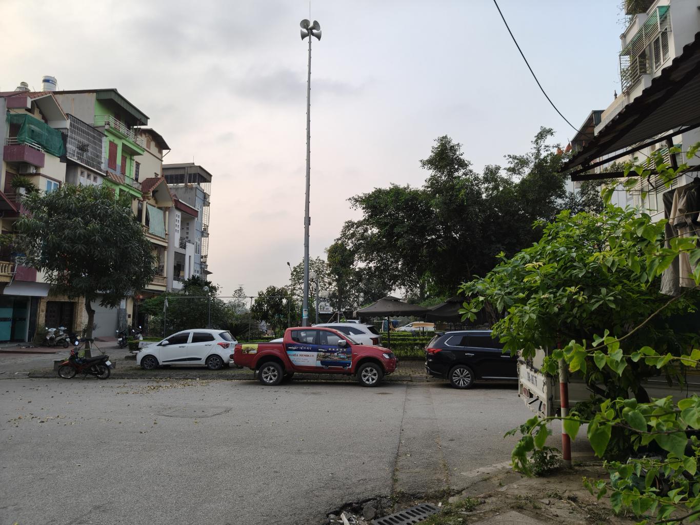 Phân lô tái định cư sát công viên Yên Sở, 6 tầng, mới Kinh Koong, 50m, nhỉnh 15 ty