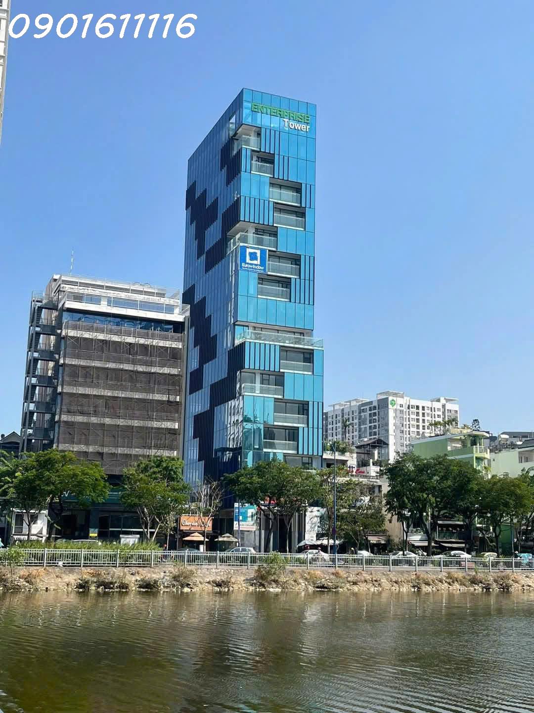 BÁN SIÊU PHẨM TOWER ENTERPRISE 18 TẦNG - DOANH THU 2,5 TỶ/THÁNG - SỞ HỮU MẶT TIỀN BẾN VÂN ĐỒN QUẬN 4 NGẮM VIEW SÔNG