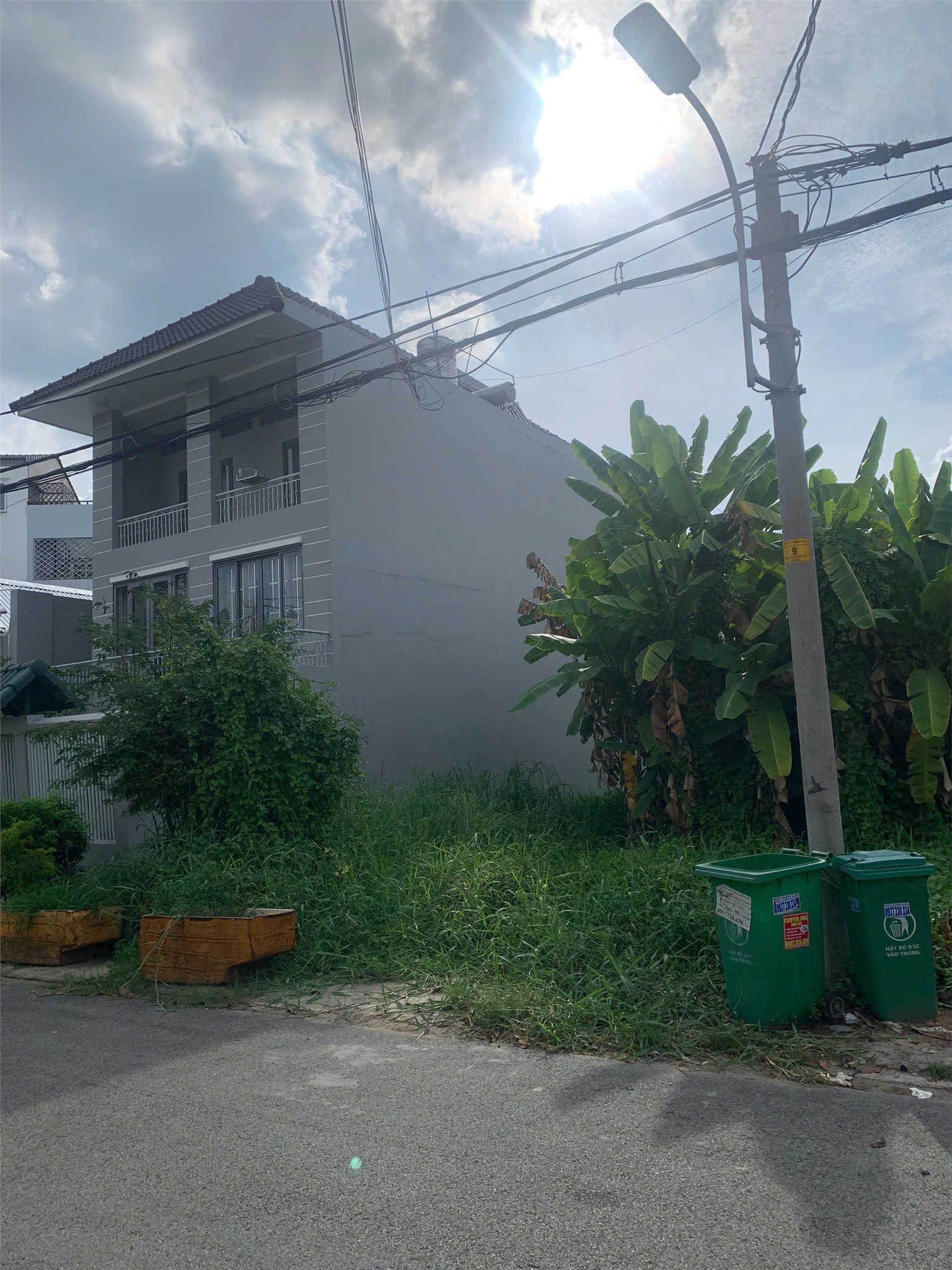 ĐẤT VỊ TRÍ ĐẸP - GIÁ ƯU ĐÃI - CẦN BÁN NHANH ĐẤT TẠI ấp 5, Phong Phú, Bình Chánh, HCM