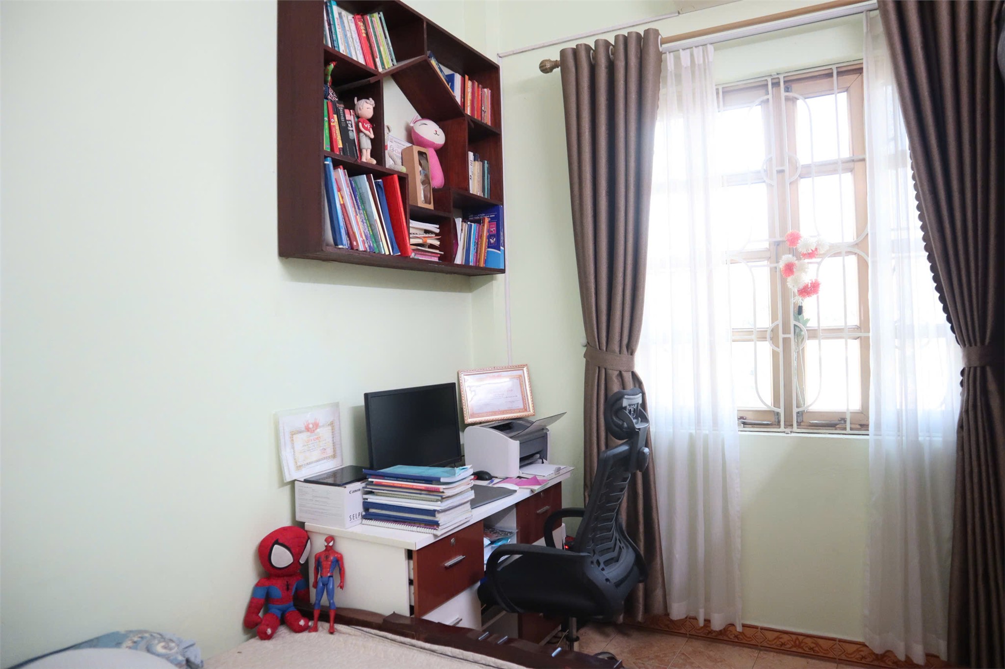 BÁN NHÀ MẶT ĐƯỜNG NGỌC THUỴ - Ô TÔ ĐỖ CỬA - 60 m2 x 4 tầng - KINH DOANH - VĂN PHÒNG - NỞ HẬU