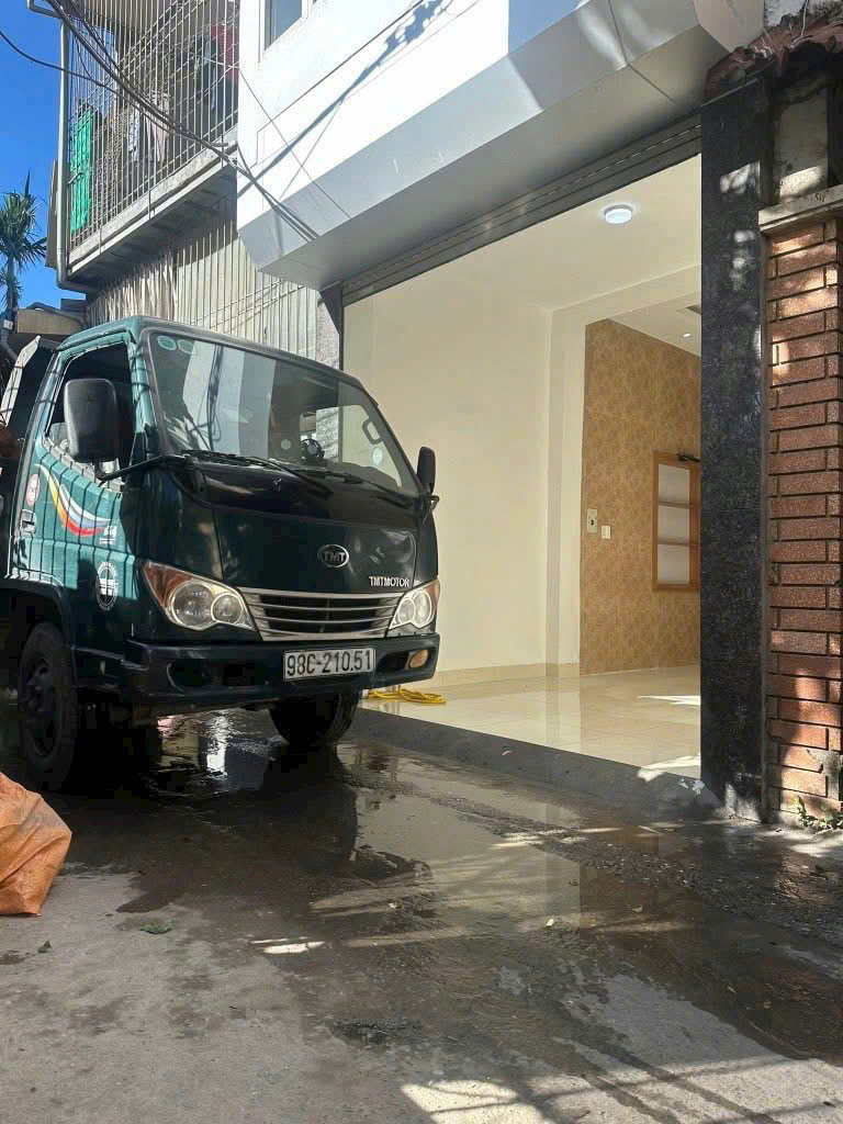 Nhà Ngọc Thụy, gần MIpec, Cầu Long Biên, chợ Ngọc Thụy, 5ty7