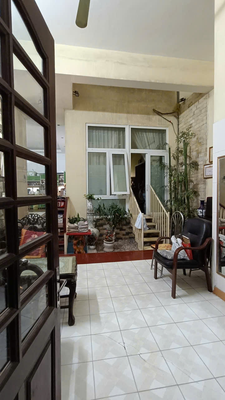BÁN NHÀ NGÔ GIA TỰ – GARA – Ô TÔ TRÁNH – KD ĐỈNH – DIỆN TÍCH RỘNG – HỢP XÂY CCMN Giá: 31 tỷ Diện tích:
