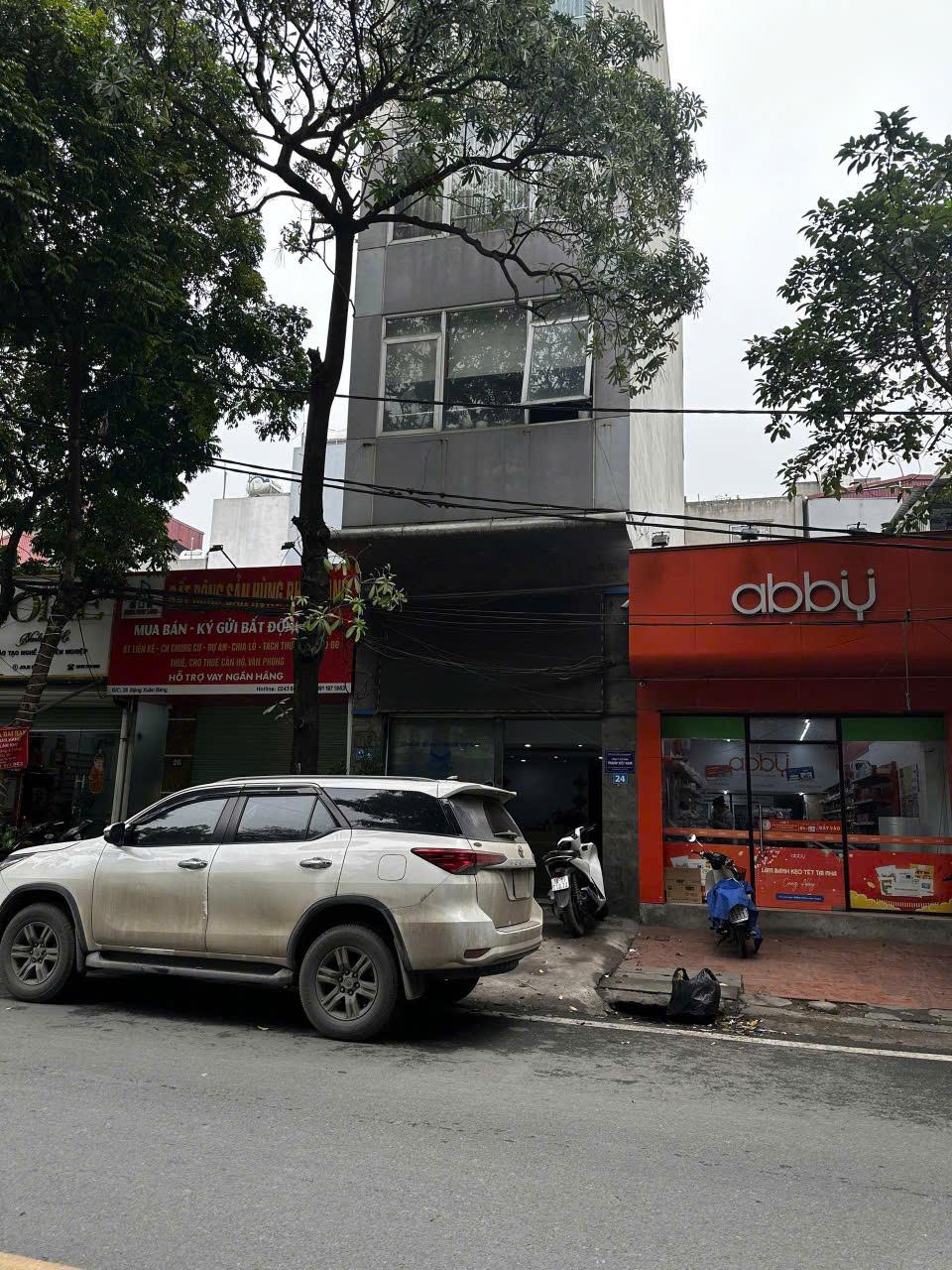 Cho thuê lâu dài từng tầng riêng biệt - mỗi tầng 80 m2 có tháng máy - 8 triệu /tầng /tháng thích hợp làm vp , kho hàng