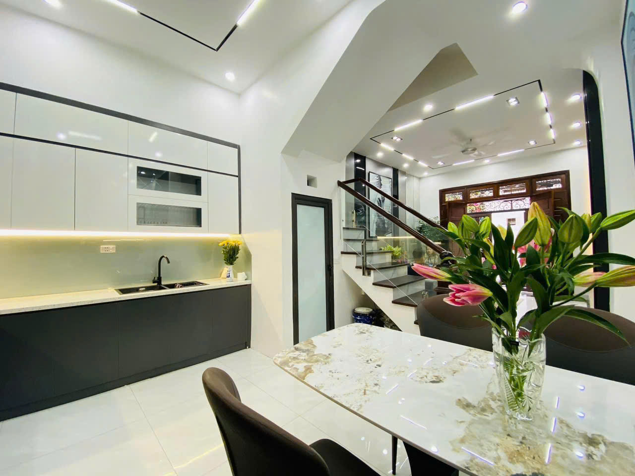 HIẾM NHÀ ĐẸP TẠI LIỄU NGOẠI - KHÁNH HÀ -THƯỜNG TÍN- DT 110M2 MT 6M 2 TẦNG NHÀ ĐẸP Ở NGAY-OTO NGỦ TRONG NHÀ CHƯA ĐẾN 6TY