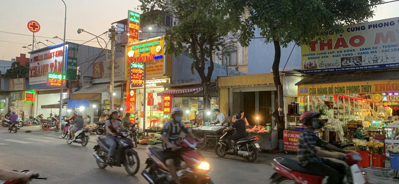 NHÀ (4x27) MẶT TIỀN CHỢ HL80B SÁT TIỆM VÀNG GIÁ CHỐT CỰC MỀM CHỈ 9.2 TỶ