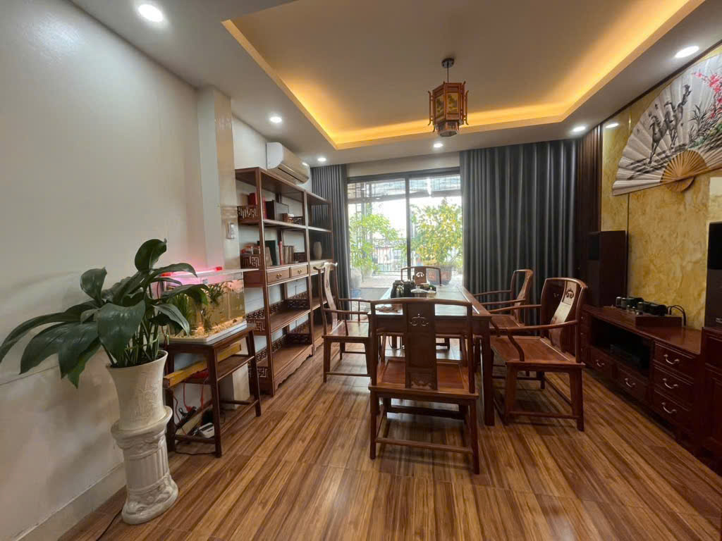 BÁN NHÀ HOÀNG QUỐC VIỆT, PHÂN LÔ, ÔTÔ ĐỖ 2 MẶT, KINH DOANH, DÂN XÂY, 46M2 GIÁ 15 TỶ