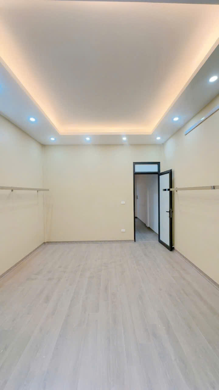 BÁN NHÀ HOÀNG VĂN THÁI- THANH XUÂN, 55 M2, 5 TẦNG, MT 4,1 M, GIÁ 13,9TỶ.