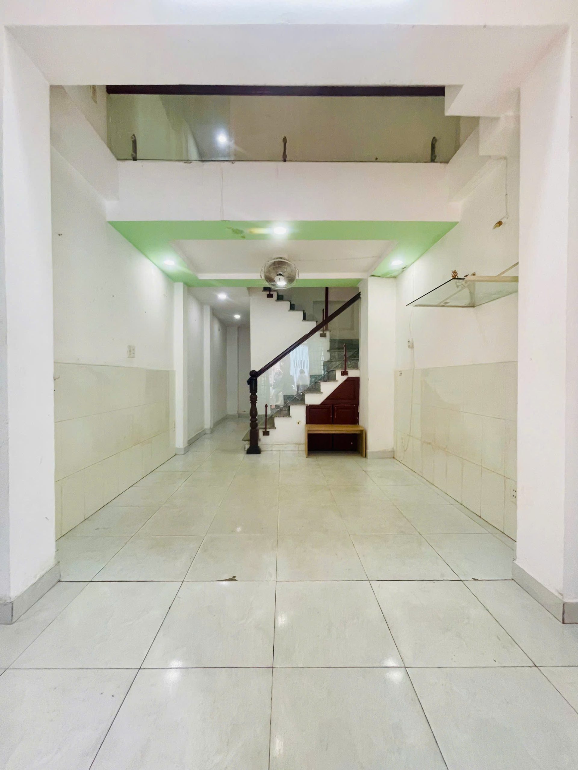 Bán nhà 1 sẹc Trần Thánh Tông, Tân Bình – gần chợ Phạm Văn Bạch – 3 phòng ngủ – giá chỉ 3 tỷ 950