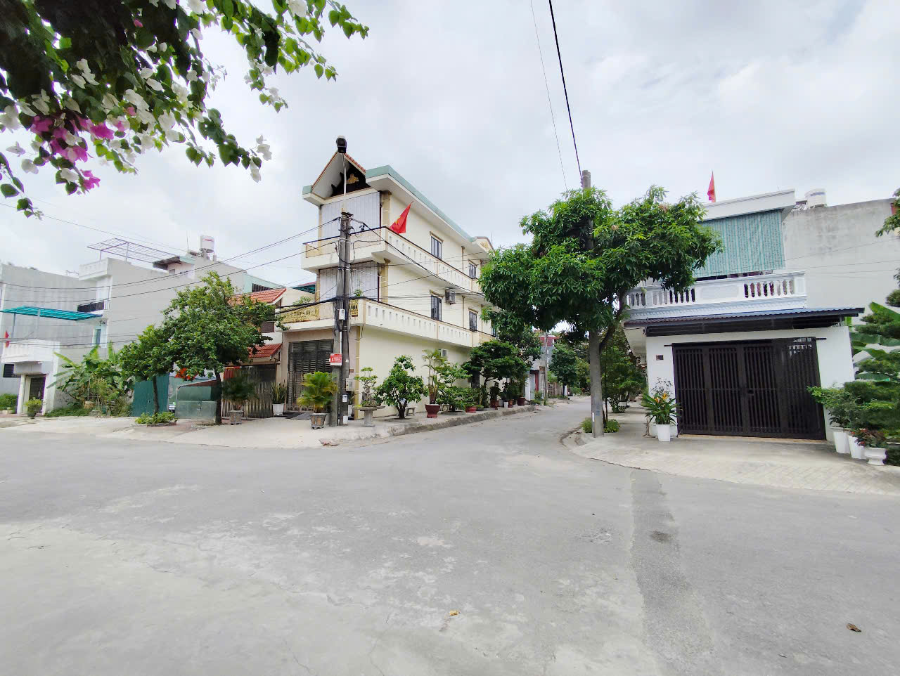 Đất khu 788 Thiên Lôi gần Quán Nam, 88m, đường 20m, Giá 65 tr/m