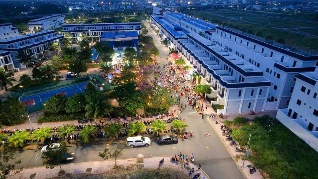ĐẤT CHÍNH CHỦ - 2 MẶT TIỀN - KDC The Sol City Đường Vĩnh Phú 41, Long Thượng, Cần Giuộc, Long An