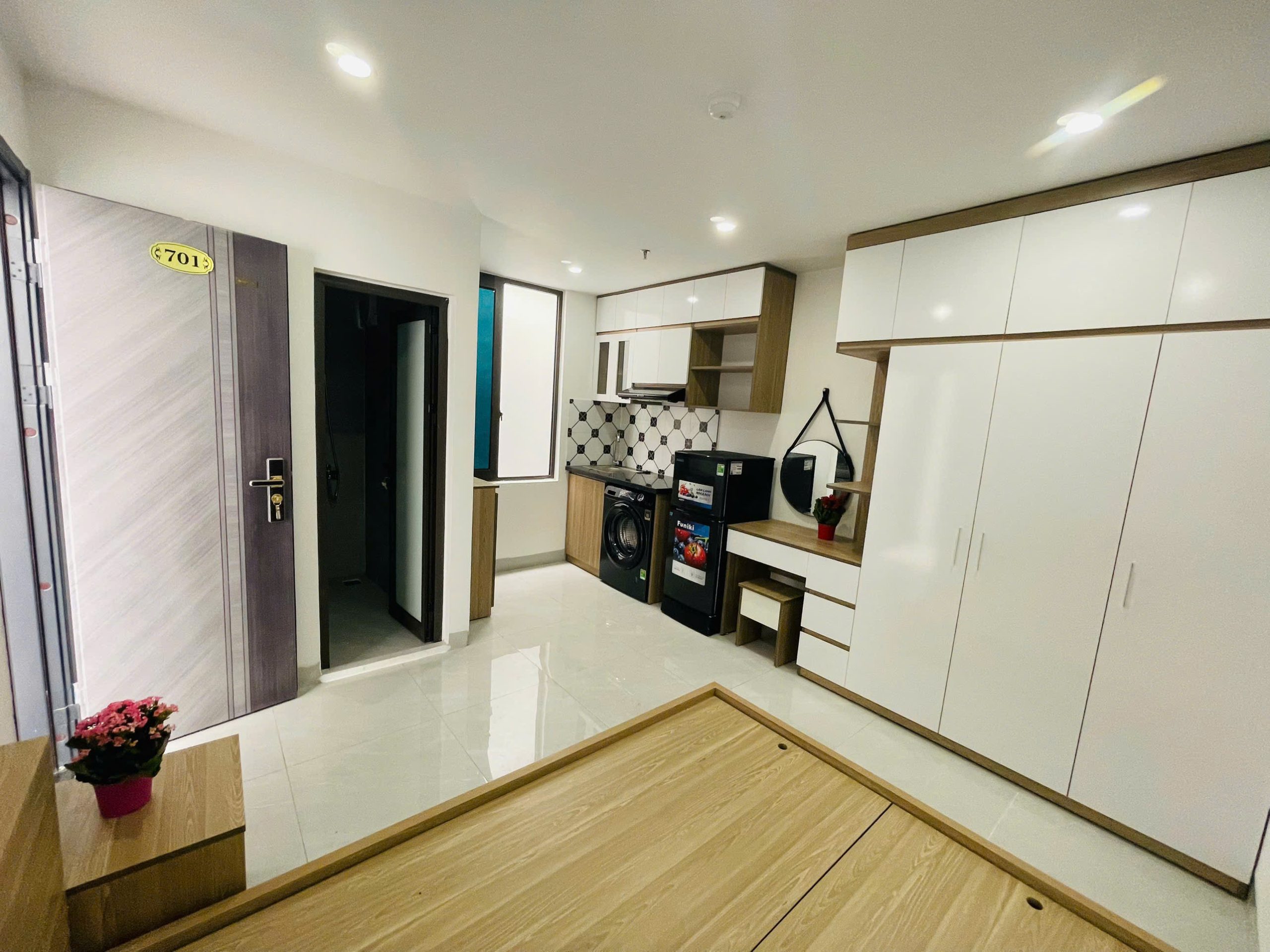 (Rất hiếm) Căn hộ studio 25m2 mới khai trương tại ngõ 59 Mễ Trì - Có máy giặt riêng