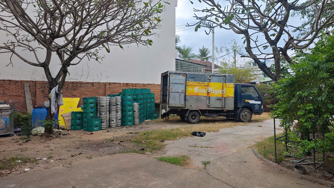 BÁN LÔ ĐẤT DIỆN TÍCH LỚN, NGANG 16m MẶT TIỀN ĐƯỜNG PHÚ XƯƠNG VĨNH HẢI OTO NÉ NHAU THOẢI MÁI, CÁCH 2/4 CHỈ 100m