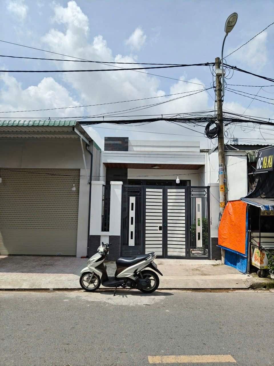 BÁN NHÀ (4.5x17) MẶT TIỀN ĐÔNG THẠNH 4-1, HÓC MÔN – NHÀ MỚI ĐẸP FULL NỘI THẤT – GIÁ CHỈ 4,5 TỶ