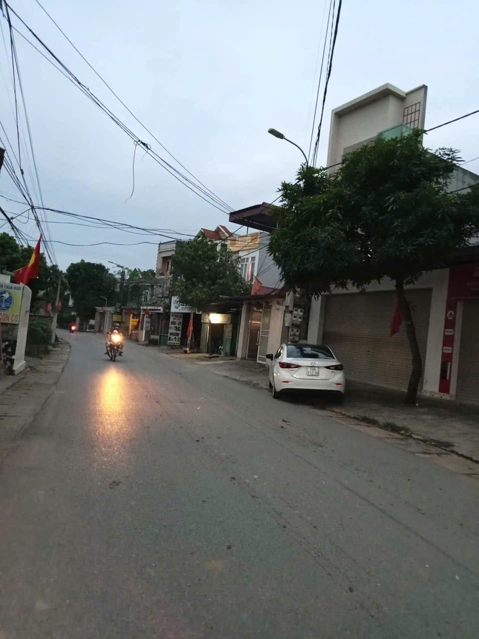  104m2