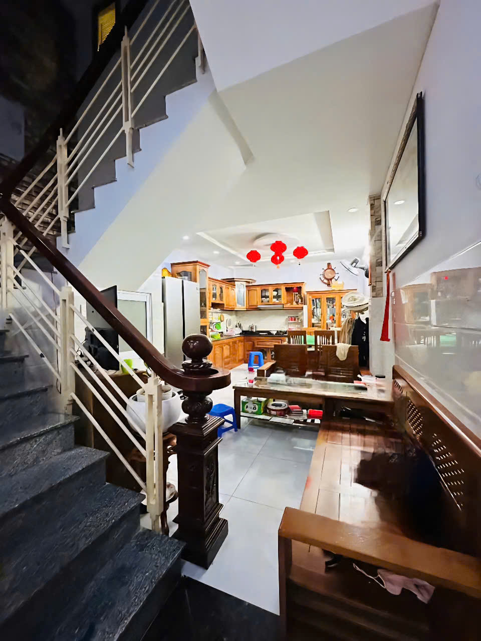 NGỠ KHÔNG CÓ NHÀ 4 TẦNG, NHỈNH 7 TỶ AI NGỜ CÓ CĂN QUÁ ĐẸP, HXH, GẦN NGÃ 4 ÂU CƠ vs LẠC LONG QUÂN (TB).