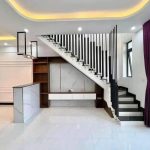 80m2