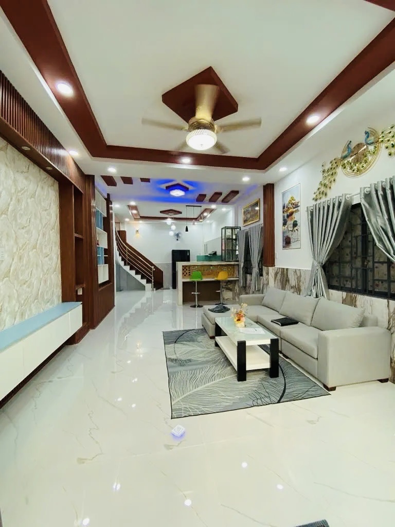 Nhà Nở Hậu Siêu Lộc – Quận 7 – Full Nội Thất – Giá Mềm Dưới 6 Tỷ!