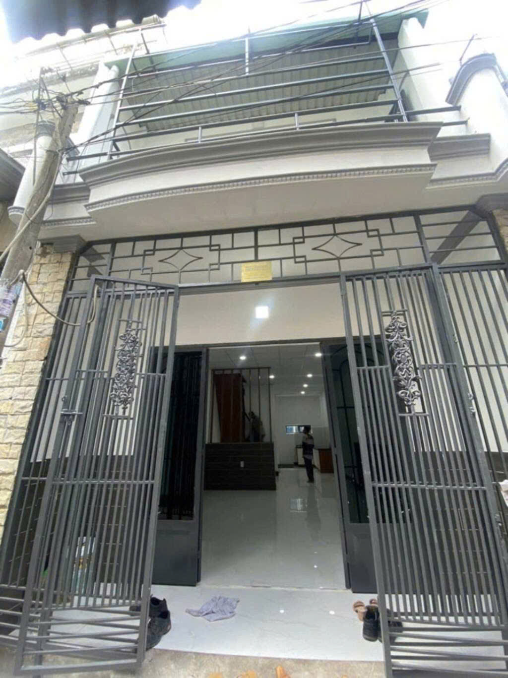 NHÀ MỚI GẦN TRƯỜNG NGUYỄN DU QUẬN 12 GIÁP CÒ VẤP CHỈ 3,3 TỶ- DT 50m2- 2 TẦNG 2PN ◾️Diện tích ngang 4,1m đai