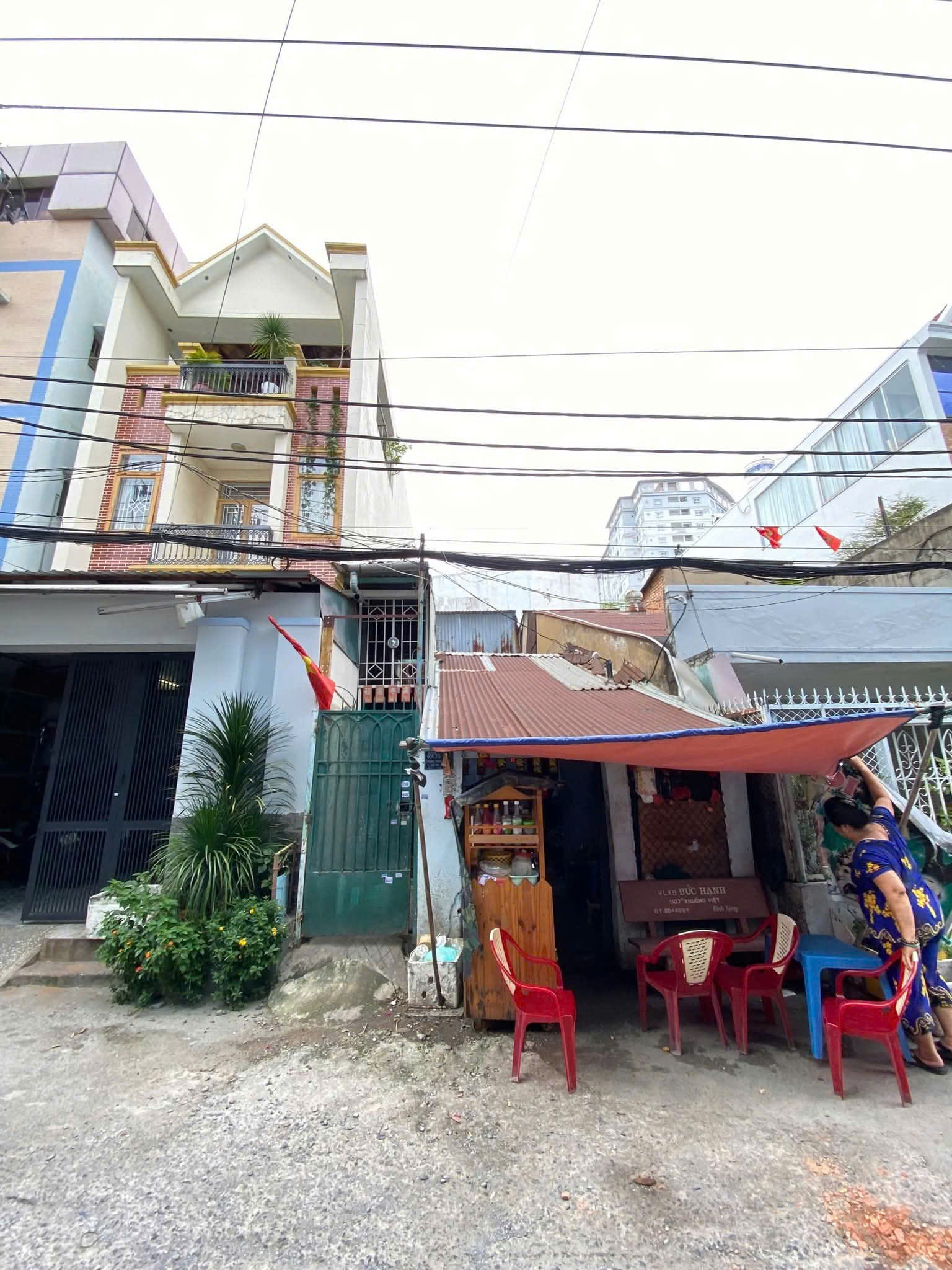 Bán Đất Trịnh Đình Trọng 4x24m Tặng Nhà Hẻm 7m Chỉ 10.2 TỷP.Phú Trung, Tân Phú – SHR. .