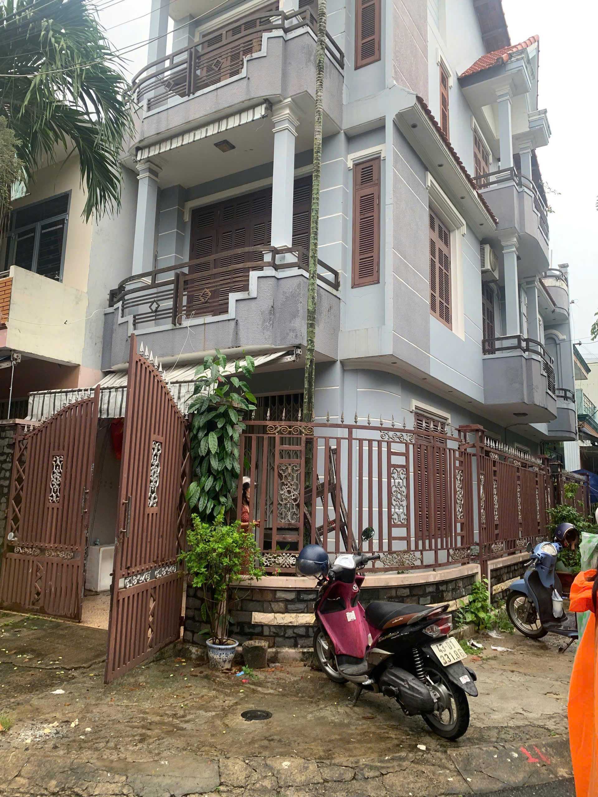 BÁN NHÀ 3 TẦNG SIÊU PHẨM LÔ GÓC – VỊ TRÍ VÀNG DUY NHẤT CÒN SÓT LẠI GẦN LOTTE – KINH DOANH ĐỈNH – Ở SANG CHẢNH