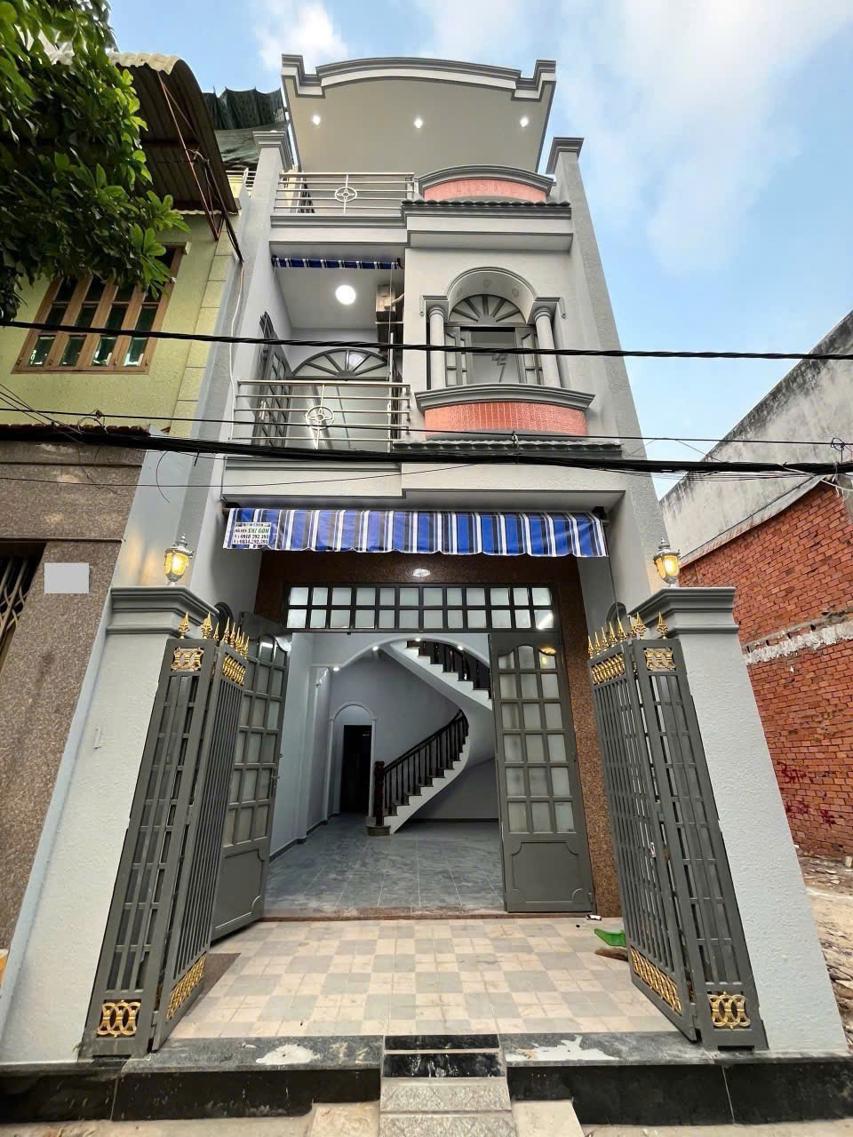 Bán nhà Gò Dầu, Quận Tân Phú, Hẻm xe hơi, 60m2, 3 tâng, giá nhỉnh 6 tỷ.