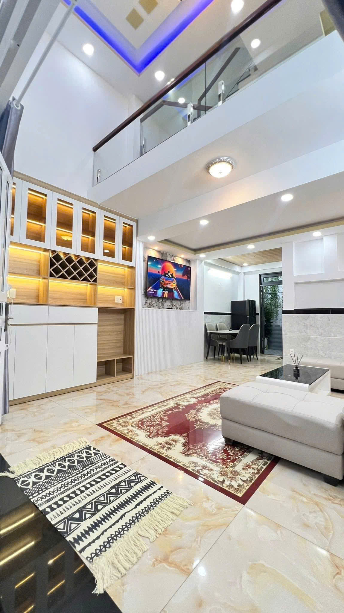 Bán nhà 1 sẹt Phạm Văn Chiêu hẻm 4m tới nhà, 5 phòng ngủ, ngang 5m rộng rãi chỉ 6 tỷ 180 thương lượng