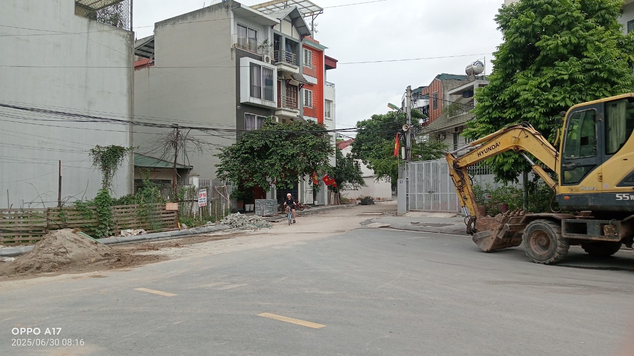 BÁN LÔ ĐẤT TÁI ĐỊNH CƯ NGỌC THỤY – DUY NHẤT 1 LÔ – VIEW HỒ – ĐƯỜNG 22M – GIÁ HƠN 32 TỶ Vị trí đẹp – Giao thông