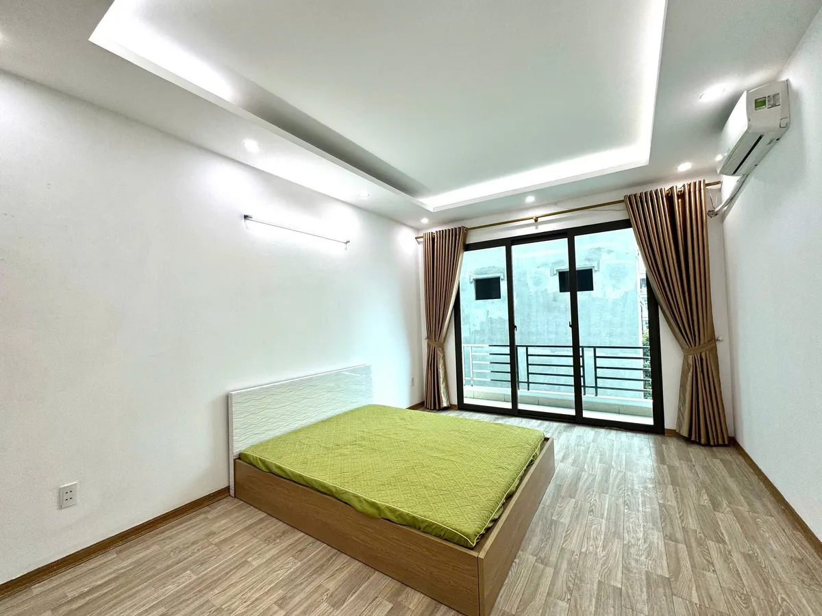 BÁN NHÀ RIÊNG Phúc Lợi 35m2 X 4 tầng,mặt tiền 3.75m, 5.5 tỷ Long Biên.