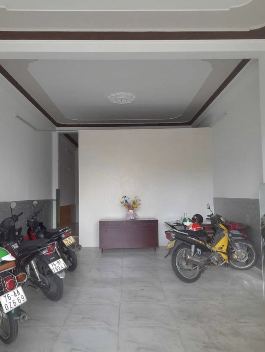 150m2