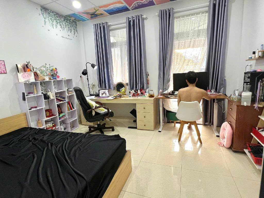 Bán nhà mặt tiền đường số 8 , Phường Tam Phú. Giá chỉ có 7.0 5 tỷ