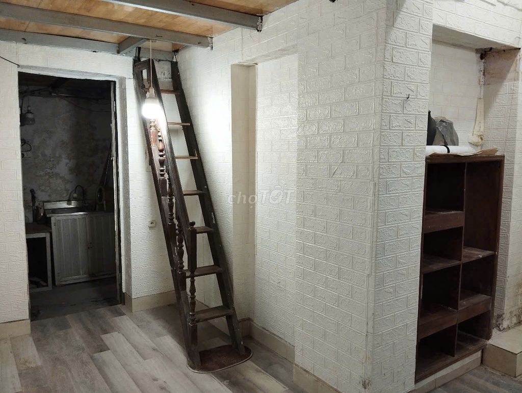 Chính chủ cho thuê nhà phố cổ số 9 Hàng Cót, gần chợ Đồng Xuân, gần Trường Thanh Quan, gần Bờ Hồ Hoàn Kiếm