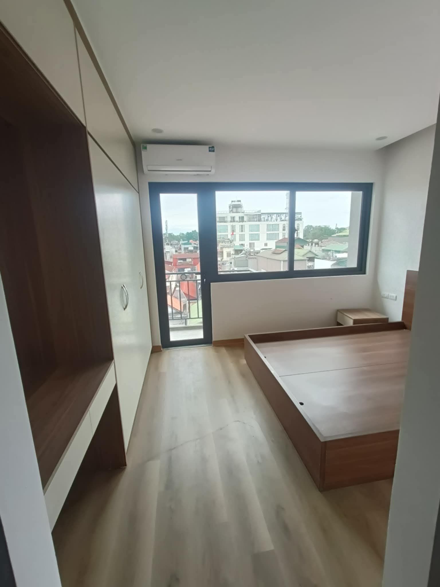 Sổ 77m, xây 8 tầng, mặt tiền 4.5m Giá 25.3 tỷ Phố Ngọc Hà, Phường Ngọc Hà, Hà Nội