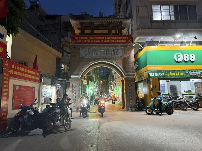 BÁN NHÀ MẶT PHỐ PHÚ MỸ, NAM TỪ LIÊM, HÀ NỘI: 180M2, 5 TẦNG, 6PN, GIÁ CHỈ 16.5 TỶ, SỔ ĐỎ CHÍNH CHỦ!