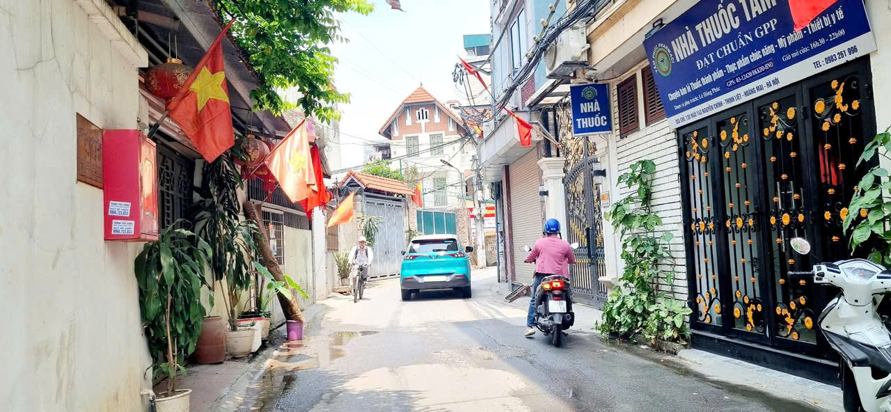 ĐỪNG BỎ LỠ! NHÀ MỚI KEENG-TÂN MAI- LÔ GÓC – NGÕ NÔNG, THÔNG TỨ PHÍA – FUNLL NT- SÁT QH MẶT PHỐ