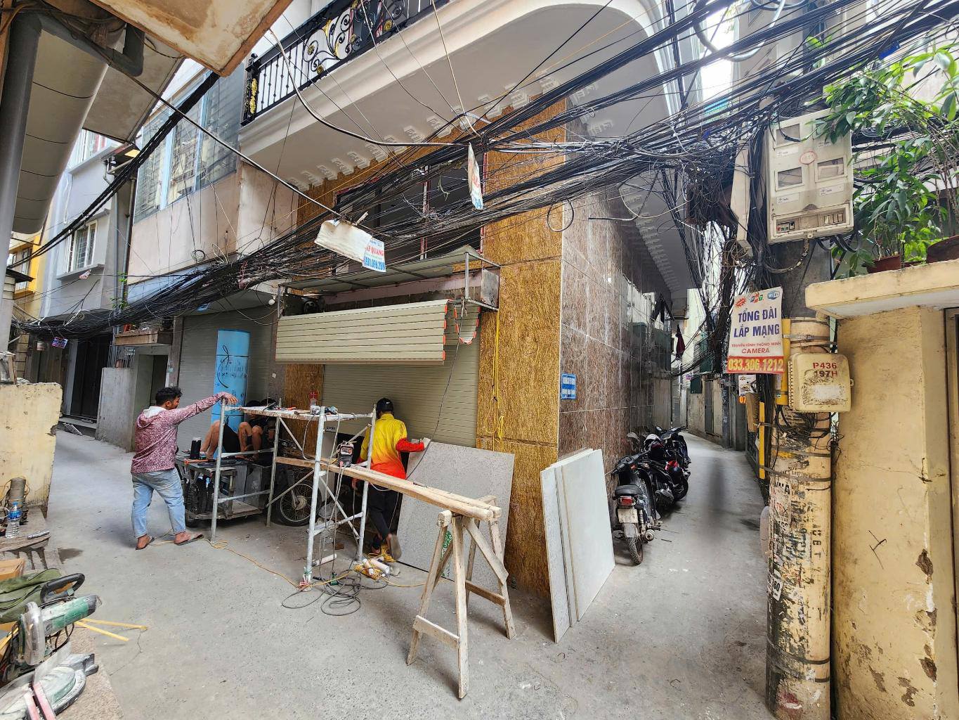 TRUNG TÂM BA ĐÌNH – LÔ GÓC – 7 TẦNG THANG MÁY – SỔ HOA HẬU.