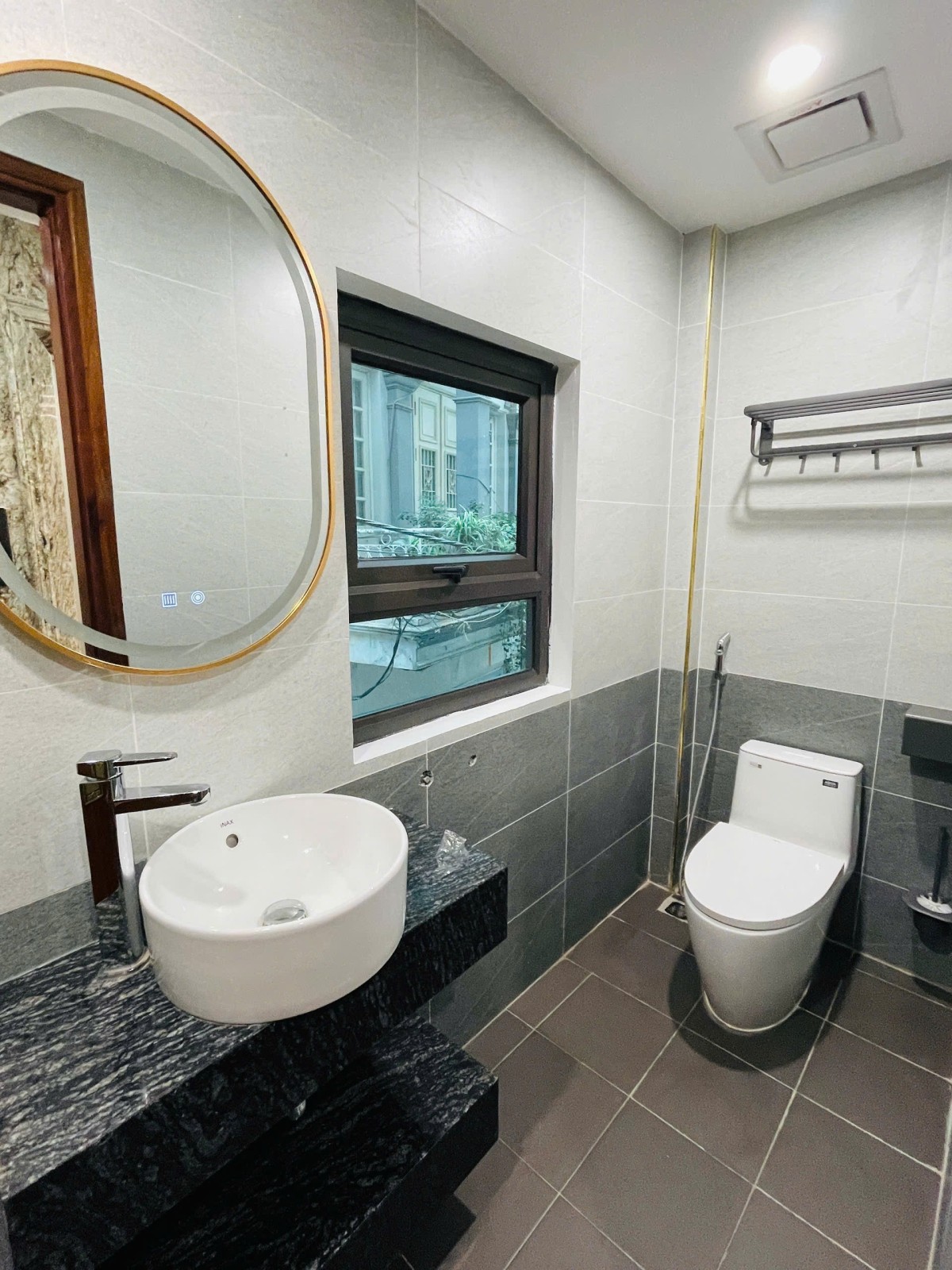 Nhà Tây Tựu 31m² x 5T – 4.7 Tỷ – Ô Tô Đỗ Cửa – Nhà Mới Ở Ngay – Gần ĐH Công Nghiệp!