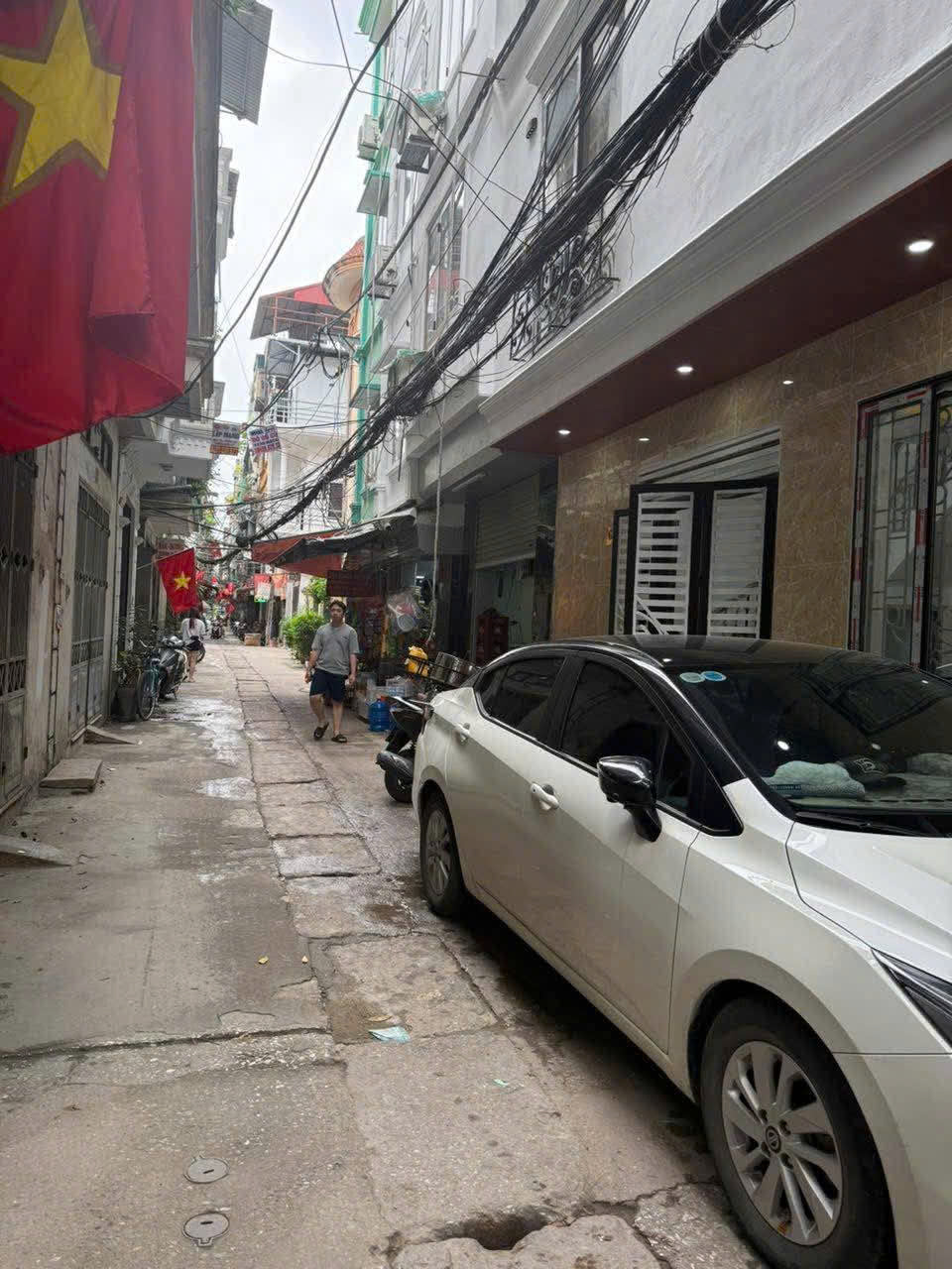 Bán nhà phố Tân Mai - Ôto đỗ cửa -Kinh Doanh -2 mặt tiền, 3 mặt thoáng