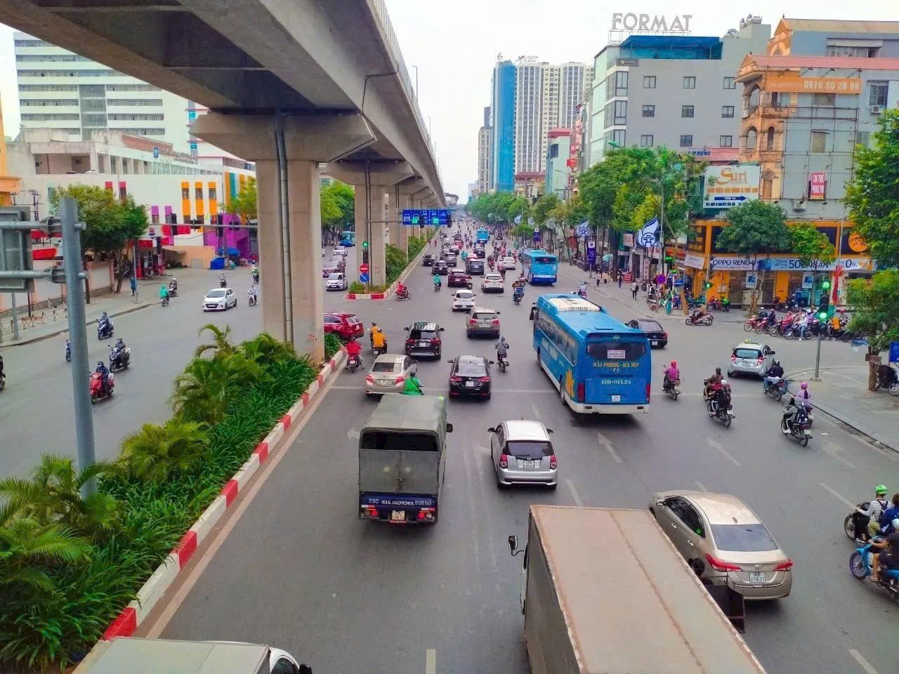 Siêu kinh doanh, 11.5 tỷ, 5 tầng, Mặt phố Nguyễn Trãi - Thanh Xuân, vỉa hè 10m
