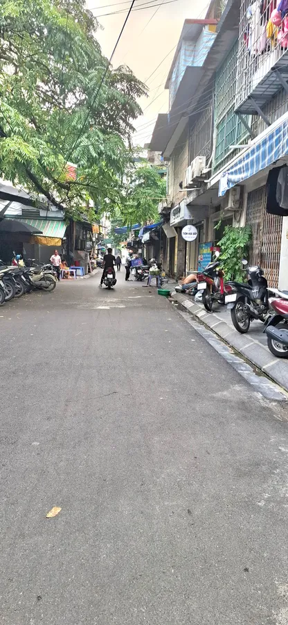 Tập thể Thanh Xuân Bắc – Nguyễn Quý Đức, Thanh Xuân