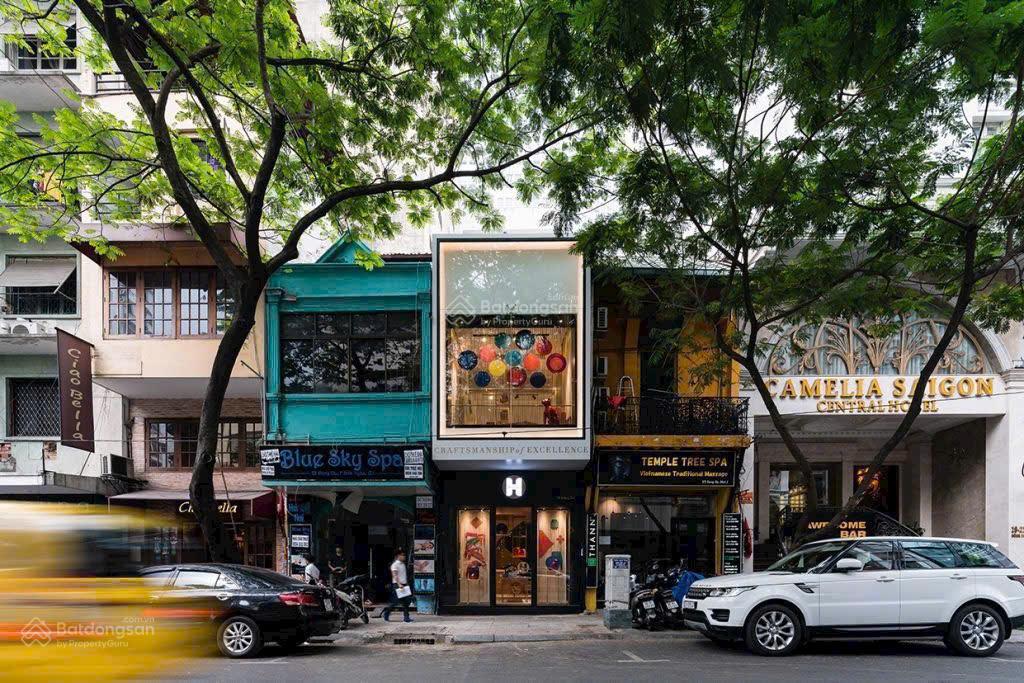 CHO THUÊ NHÀ MẶT TIỀN ĐƯỜNG ĐÔNG DU, QUẬN 1, DIỆN TÍCH: 4x16M, TRỆT 2 LẦU, GIÁ 160 TRIỆU