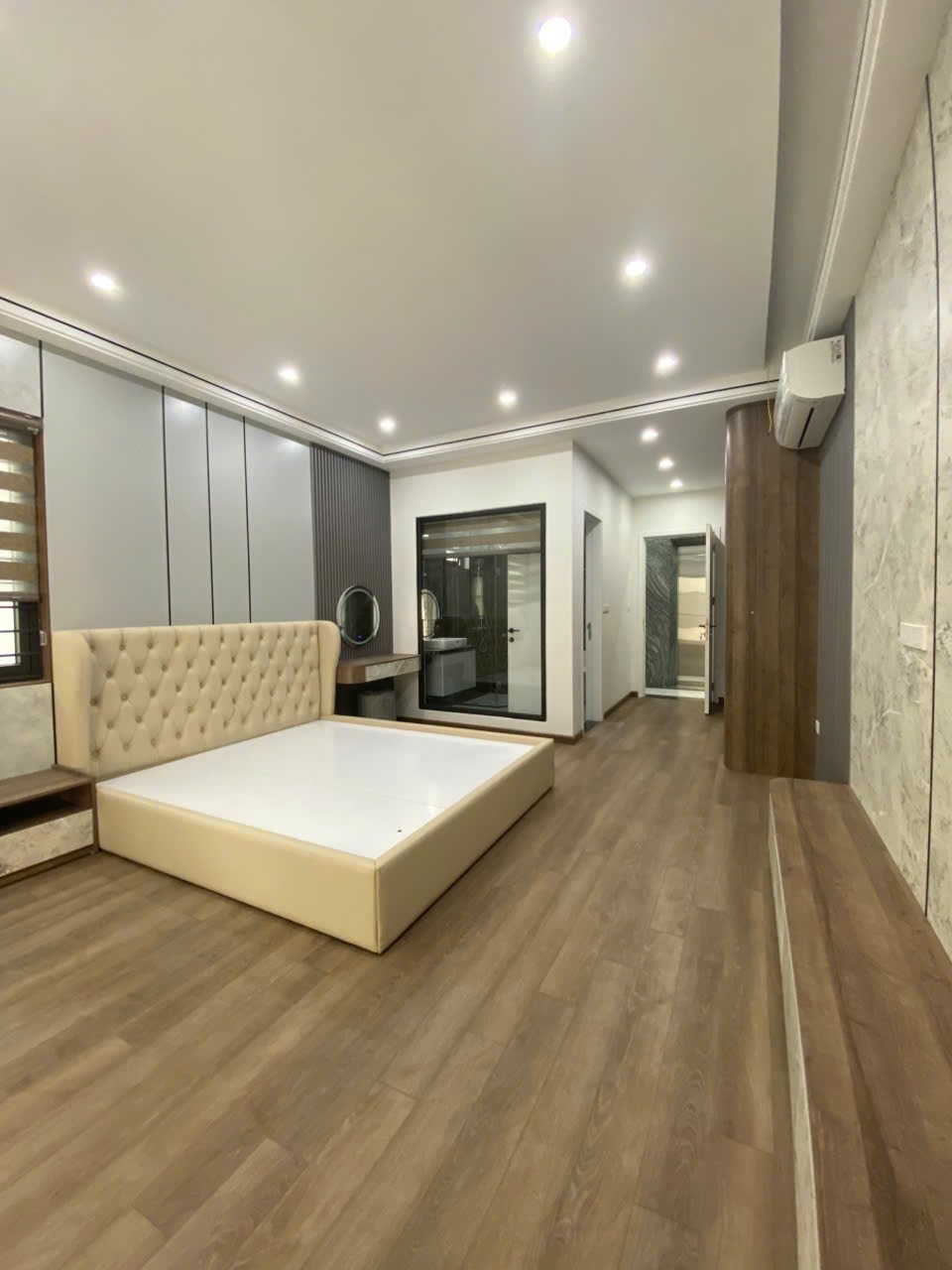 BÁN NHÀ NGỌC THUỴ - LONG BIÊN - 6 TẦNG - LÔ GÓC - THANG MÁY - 45M2, CHỈ 10.68 TỶ