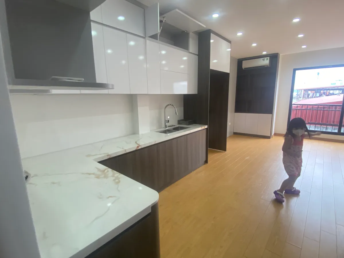 Bán Nhà Lê Trọng Tấn. Thanh Xuân. Lô Góc. 7 Tầng Thang Máy. DT 44m2. MT 4,8m. Giá 14,4 Tỷ.