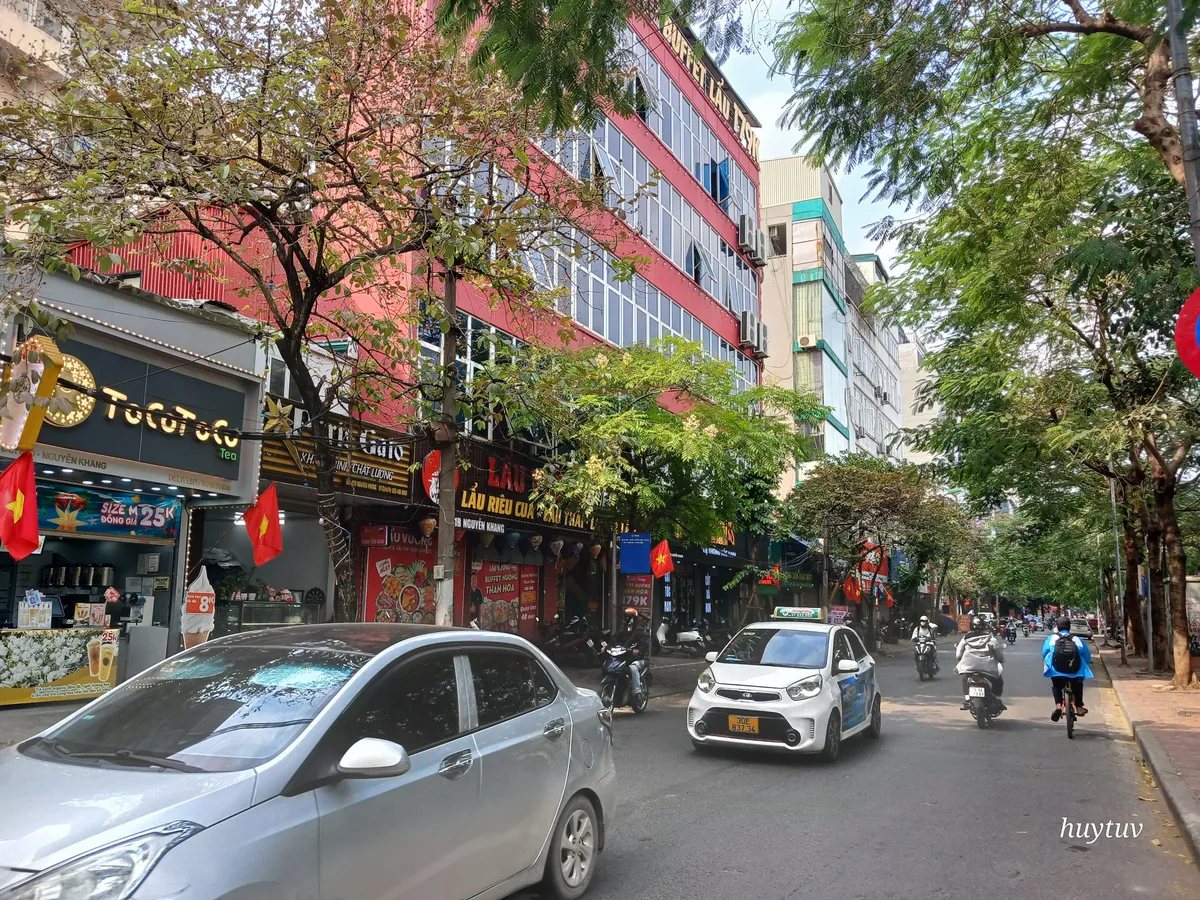 BÁN NHÀ QUAN HOA CẦU GIẤY-6 TẦNG THANG MÁY DT 62M -CCMI NI -NGÕ THÔNG KINH DOANH -GIÁ 15 TỶ
