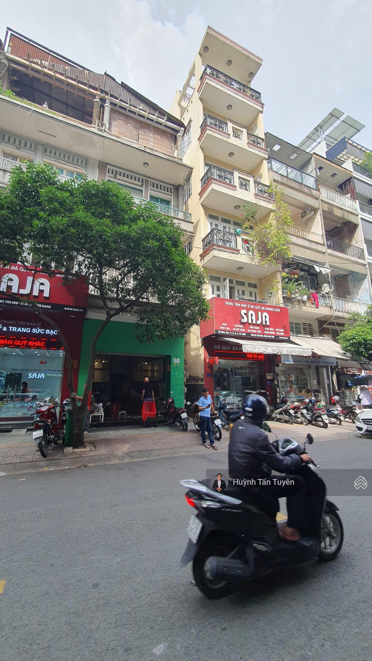 Mặt tiền Bùi Hữu Nghĩa, trung tâm bán vàng chợ Hòa Bình dòng tiền 50 triệu/tháng, vỉa hè kinh doanh