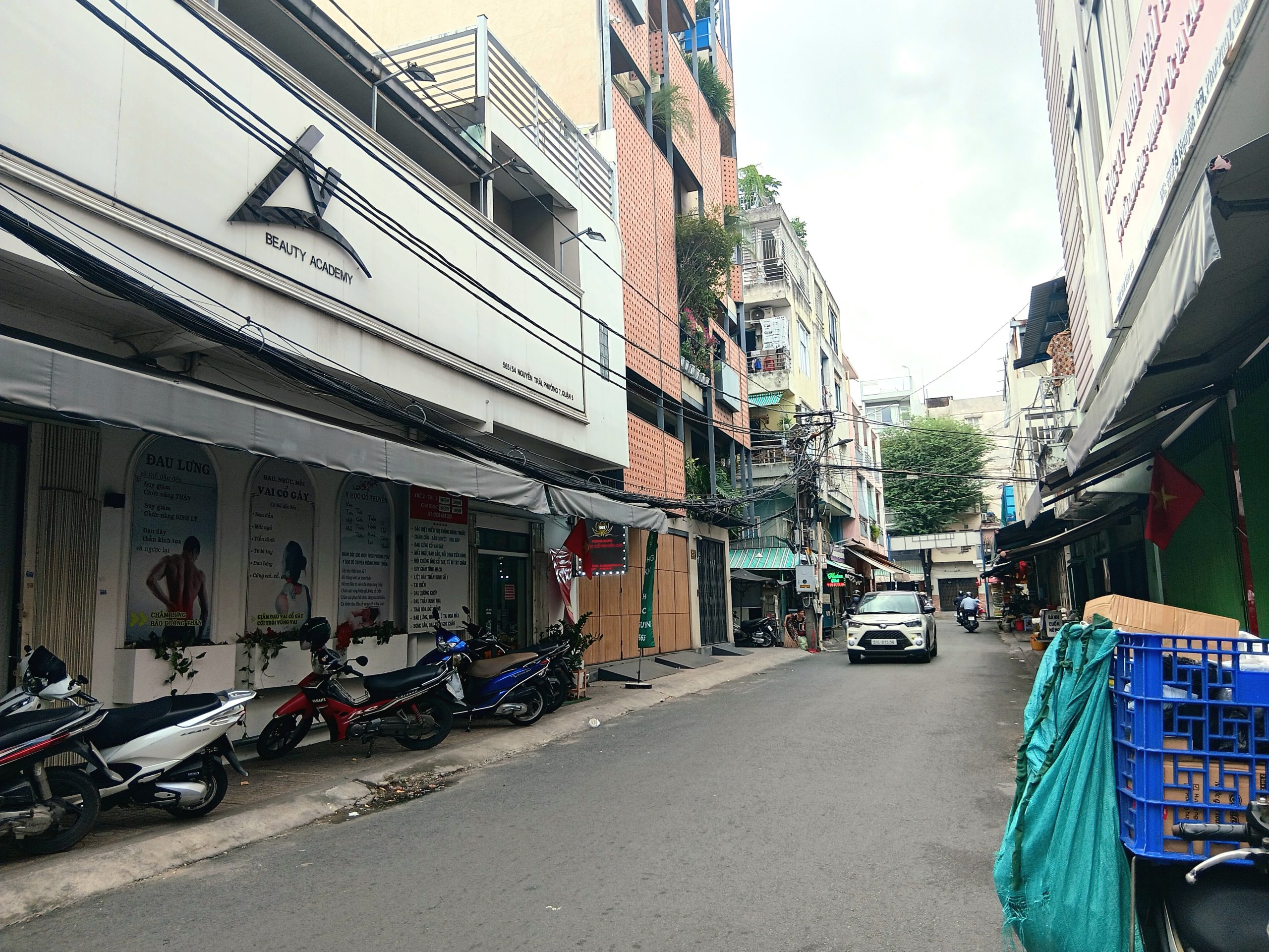 Bán Nhà Đường Nguyễn Trãi Quận 5 - Đường Ôtô Tránh - 46m² x 5 Tầng - 5PN - Chỉ Hơn 10 Tỷ Đường Ôtô Thông ,Khu Hiếm Nhà Bán Nhà Ngang 3,3m Dài 14m - 5PN
