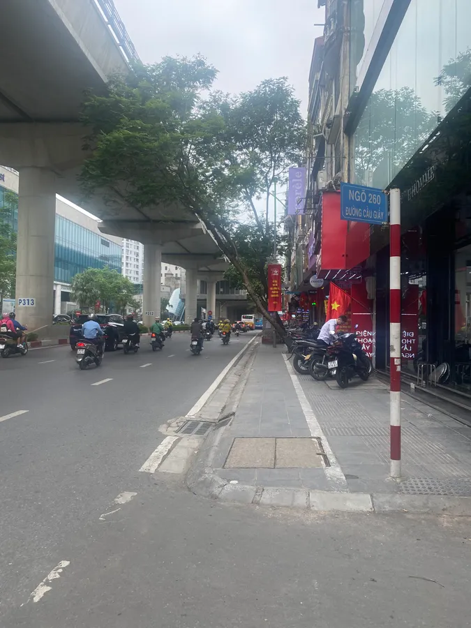 BÁN NHÀ QUAN HOA CẦU GIẤY -NHÀ DÂN XÂY 3 TẦNG-DT 55M MẶT NGÕ KINH DOANH-NHỈNH 14 TỶ